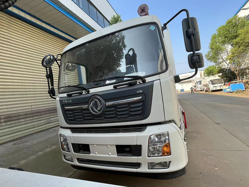 �|�L���\�Θ���˹210�R����24����ɢ�b����\ݔ܇